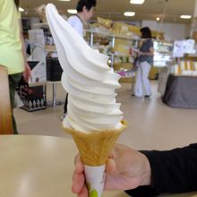 風景ってわけじゃないけど。ソフトクリーム。