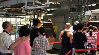 雨具は必須。クリスタルに乗るには事前予約を。