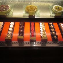 シャングリラですから、スイーツも美味しいです