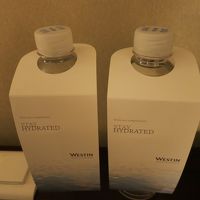 ミネラルウォーターが一人1本用意されていました