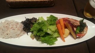 当日の観劇チケットで割引あり♪