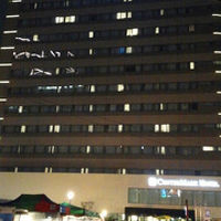 とっても大きなホテルなので、すぐに分かります！