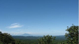 岩木山を遠望する小さなスポットです