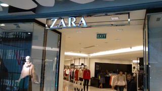 ゆったりした店内です