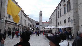 旧市街には教会がいっぱい