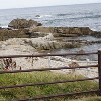 ホテル前の海岸