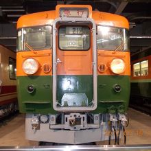 懐かしい急行列車車両