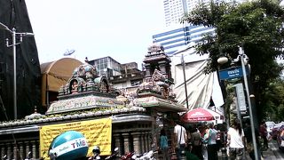 タイでは珍しいヒンドゥー教の寺院