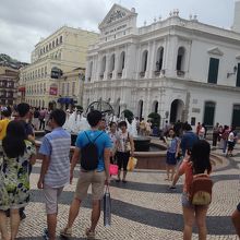 観光客がいっぱい