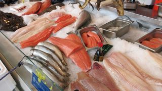 値段は高めです。