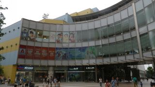 錦糸公園に隣接してある大型ショッピングモール