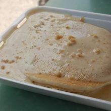ソースたっぷりパンケーキ♪