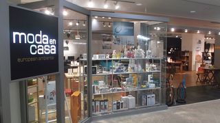 ヨーロピアンスタイルのモダンインテリアのお店