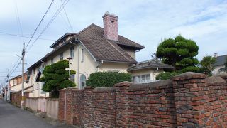 昔の洋館が数件残っていました