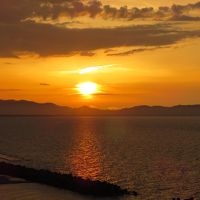 日本海に沈む夕陽