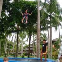 大きなトランポリン