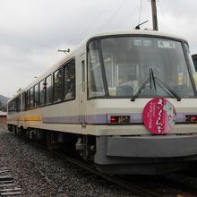 阿仁合駅では、給油作業