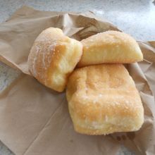 四角いマラサダ