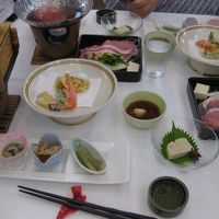 夕食です。品数は結構あります。