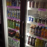 ドリンクコーナーは自己申告制
