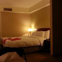 ダブルベッドツイン2部屋の部屋でした。