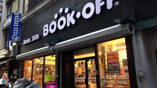 何とNYにブックオフ