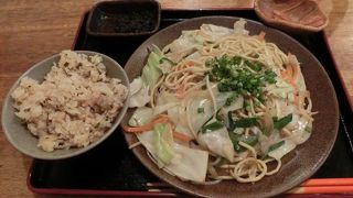 730交差点近くのそば処