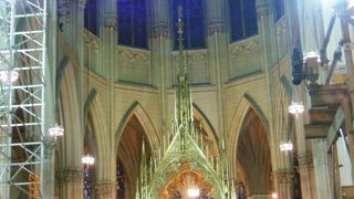 残念!!　改装工事中