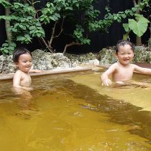 専用露天風呂。広いです