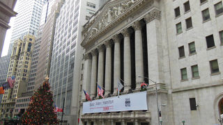 中には入れない