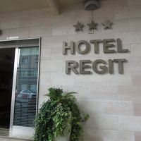 ホテルの入り口