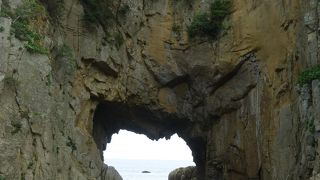 足摺岬にある洞門