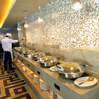 広い朝食レストラン