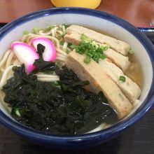つみれうどんです。