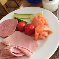 ハム、ヨーグルトも最高です！！