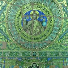 建物内の天井画。