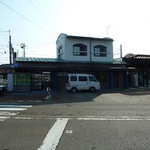 終点の内灘駅です。