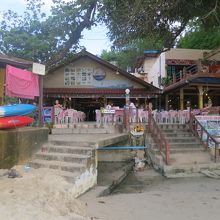 お店の外観はこんな感じ。もっと屋台っぽいのかと思ってた^^