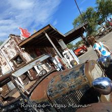 RUSTY FORD　いい感じに錆びてます。