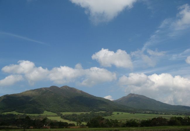 雄大で牧歌的な風景