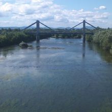 牛朱別大橋から望む永山新川の景観