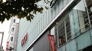 個性的なお店が多い若者向けのマルイ