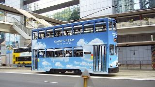 電光掲示版を備える新車両も登場