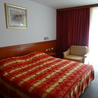 シンプルな室内