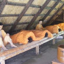 寝泊りする囚人