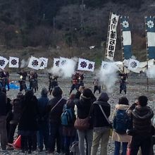 火縄銃の発砲シーン