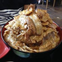 Bigり豚丼