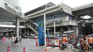 通勤時間帯は注意が必要