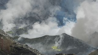 不気味な感じもしますが、大自然の驚異を感じます