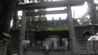 回るなら下宮から　自然を感じる伊勢神宮